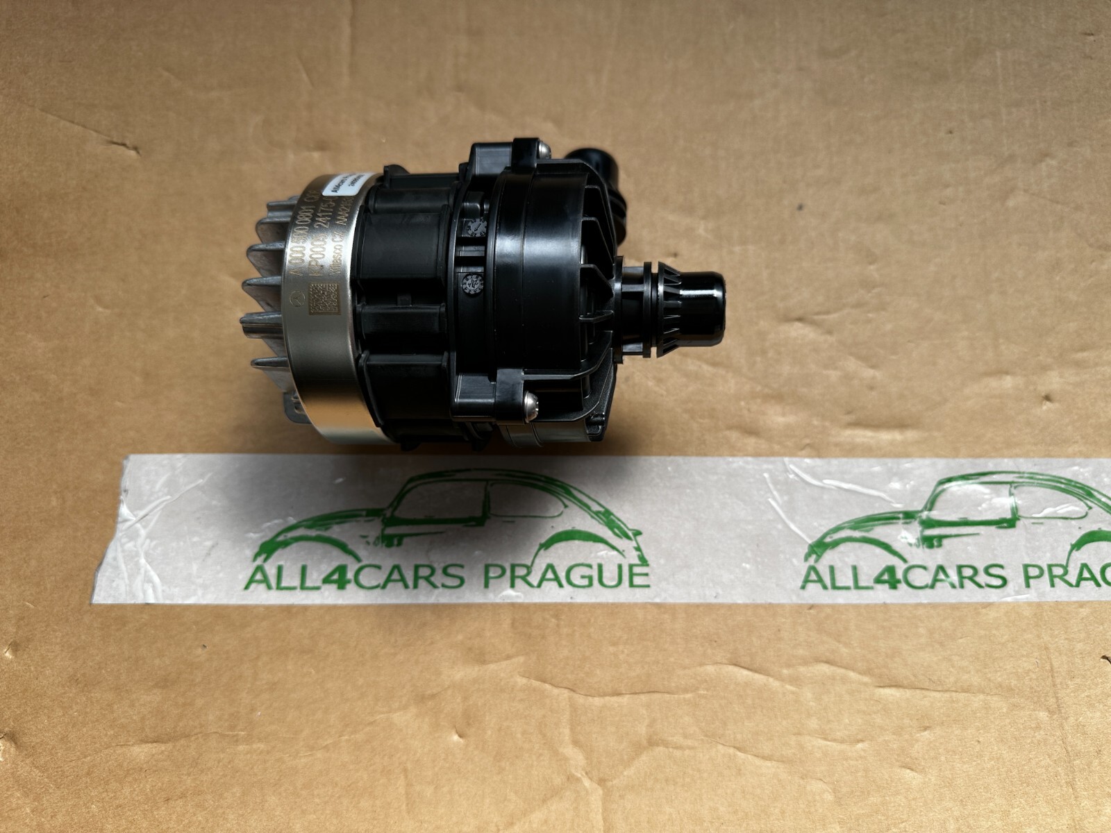 MERCEDES-BENZ ZUSATZWASSERPUMPE KÜHLMITTELPUMPE A0005000801 ORIG.M.BENZ NEW !! - Obrázek 6