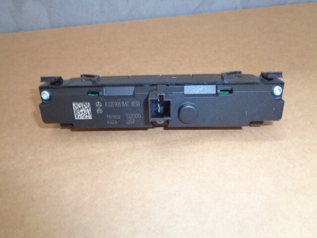 MERCEDES C-KLASSE W205 MULTIFUNKTIONSSCHALTER A2059051551 FAST NEU Dem Test Car - Obrázek 7