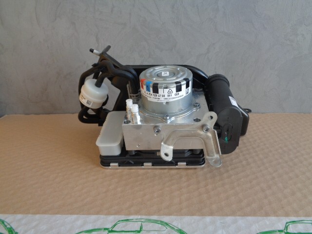 MERCEDES C W206 AIRMATIC KOMPRESSOR LUFTFEDERUNG A2069010708 A2543204703 OE! NEW - Obrázek 6