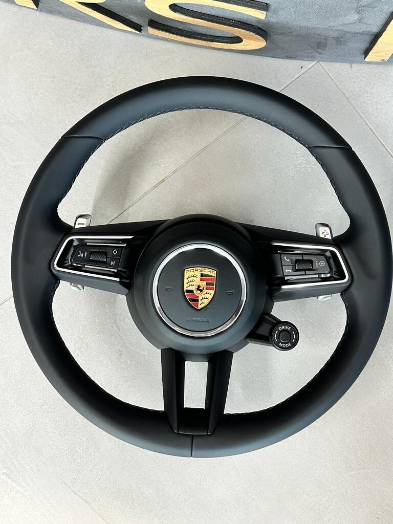PORSCHE 992 SPORT LEDER LENKRAD KOMPLET PORSCHE STEERING WHEEL COMPLET ORIGINAL