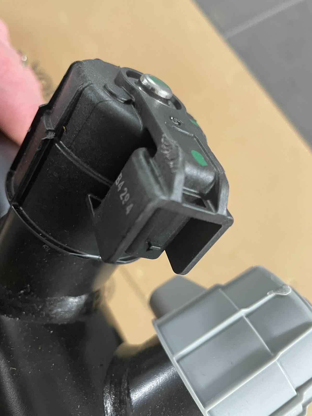 PORSCHE CAYENNE 9YA-2 STOSSDÄMPFER ELEKTRISCH HINTER RECHTS 9Y0513028F ORIG NEU - Obrázek 23