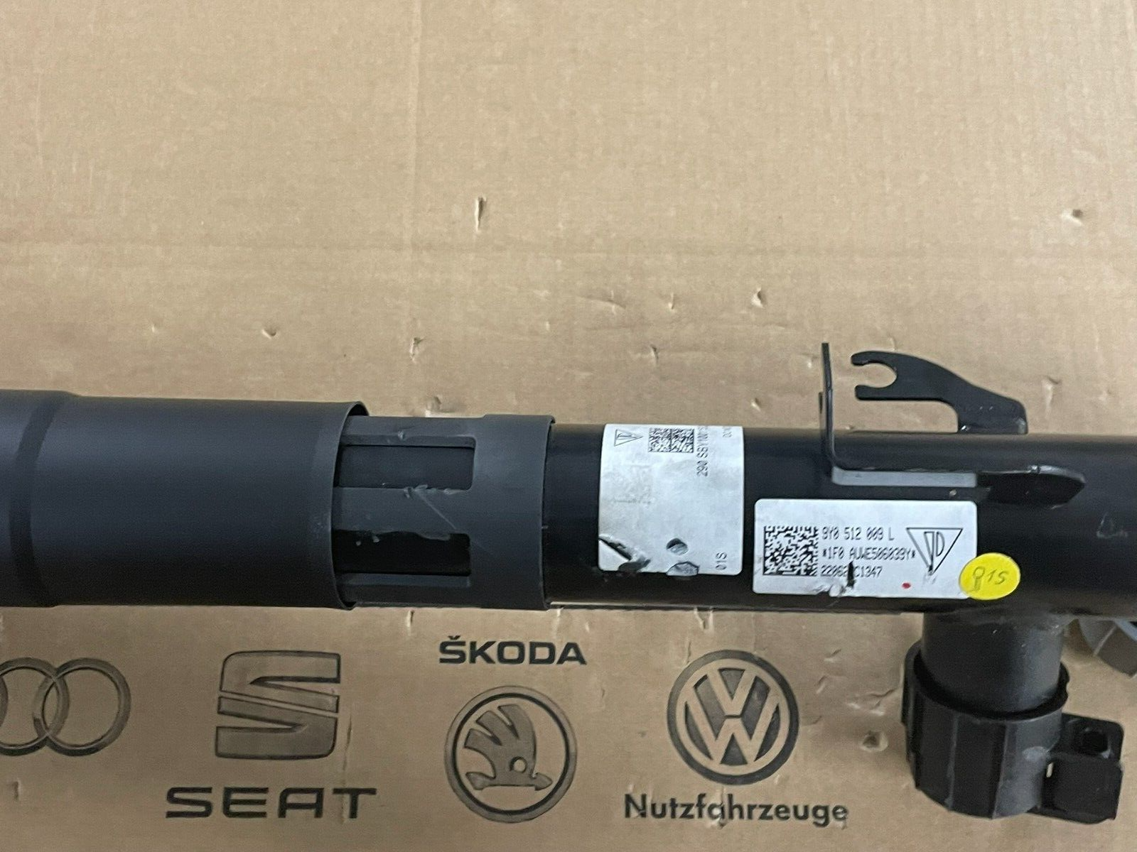 PORSCHE CAYENNE 9YA-2 STOSSDÄMPFER ELEKTRISCH HINTERACHSE LINKS 9Y0513027F NEU - Obrázek 20