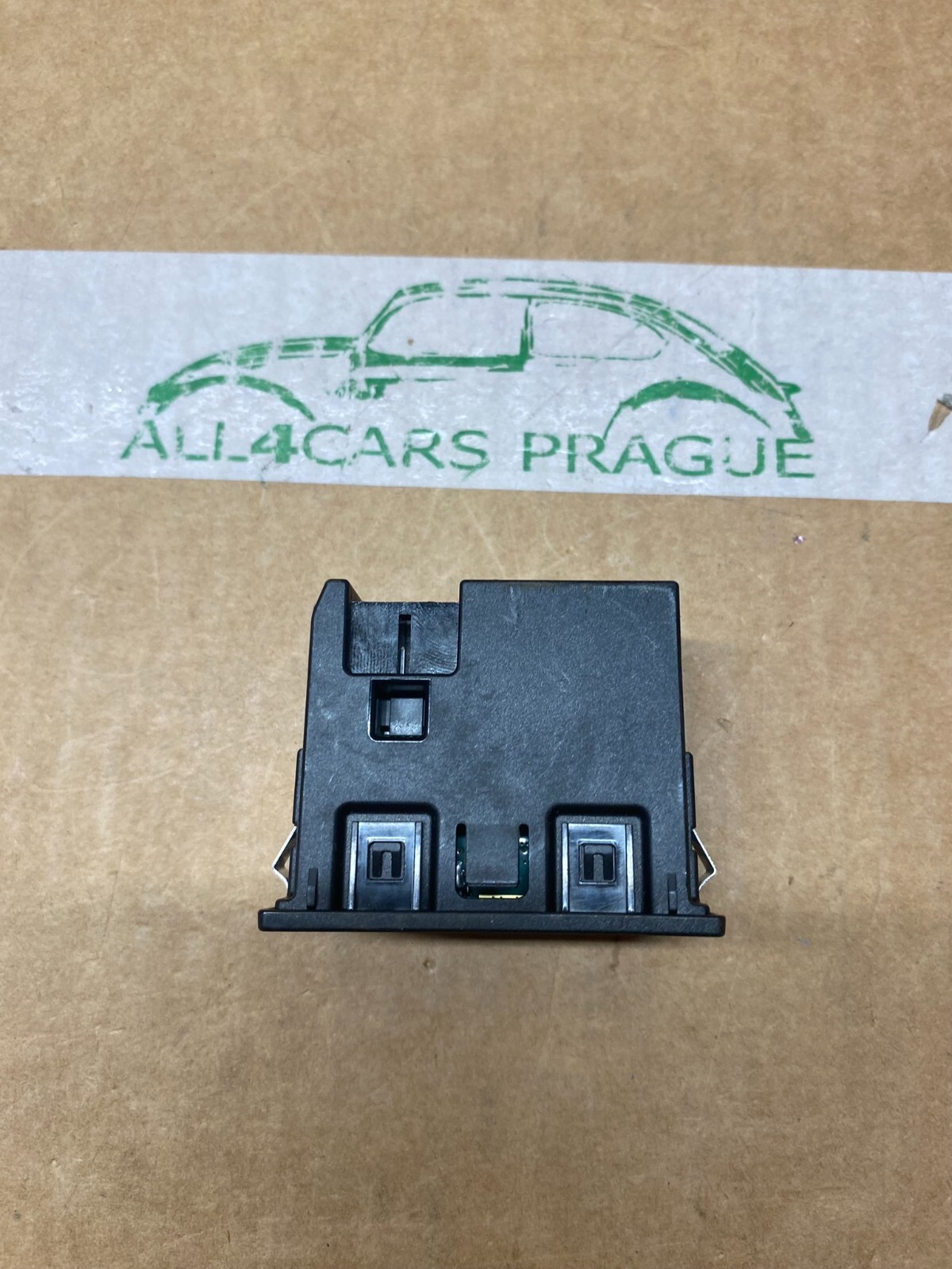 PORSCHE CAYENNE MACAN MULTIMEDIA SCHNITTSTELLE USB-C BUCHSEN 9Y0035736A Fast Neu - Obrázek 10