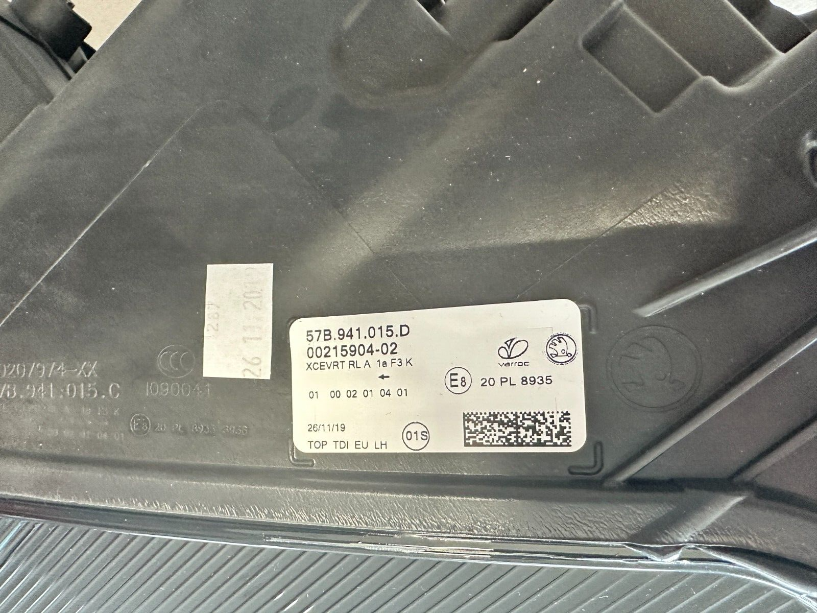 SKODA KAROQ HEADLIGHTS SET L+R 57B941015D-57B941016D FAST NEU DEM TEST CAR ORIG! - Obrázek 4