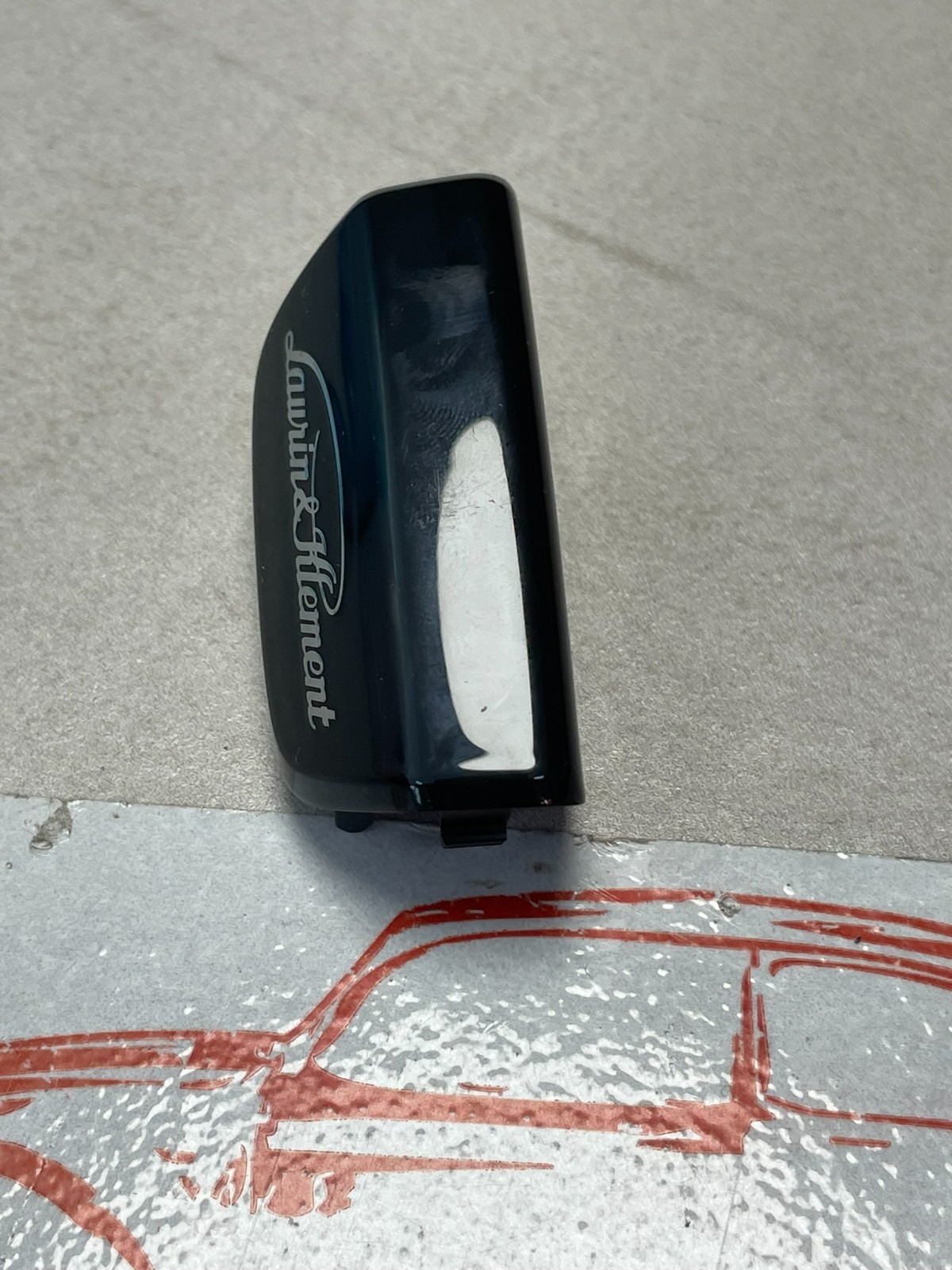 ŠKODA L&K-PLAKETTE FÜR ŠKODA 2-SPEICHEN-LENKRAD 5LA419685B ORIG.ŠKODA FAST NEU - Obrázek 9