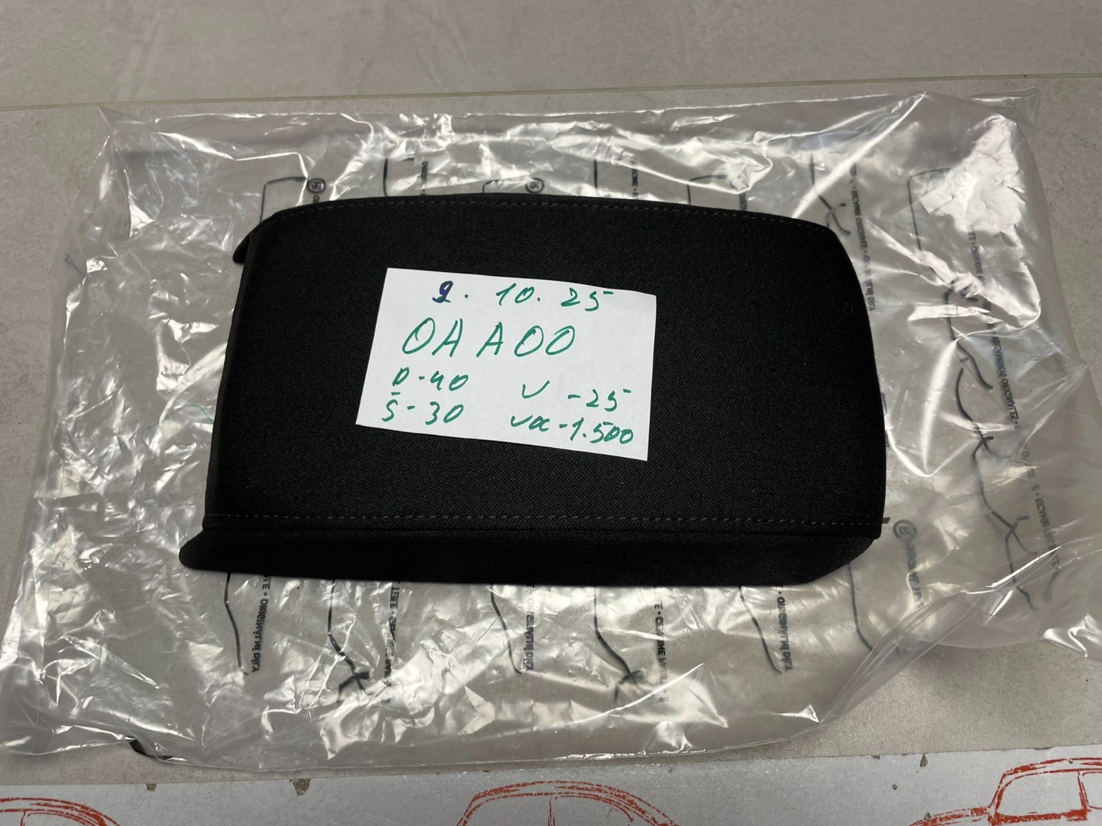 ŠKODA OCTAVIA II 1Z ARMLEHNEN ABDECKUNG VORN SCHWARZ ORIG.TEIL - Obrázek 15