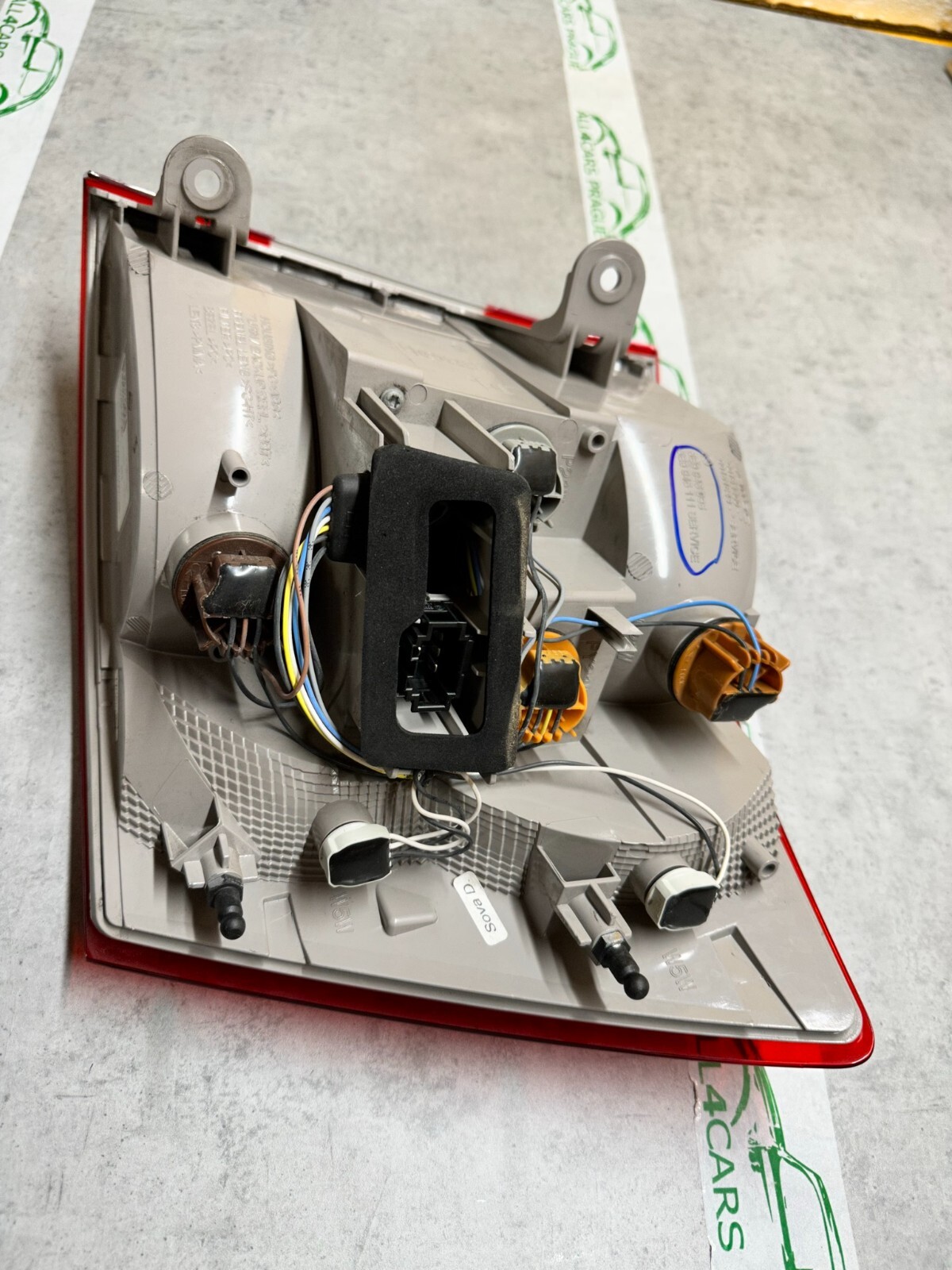 SKODA OCTAVIA III COMBI 2013-2017 RÜCKLEUCHTE 5E9945095 LED LINKS ORIGINAL SKODA - Obrázek 12