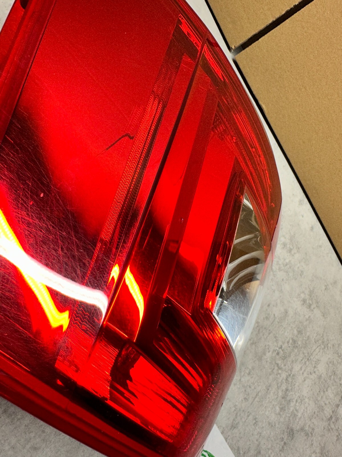 SKODA OCTAVIA III COMBI 2013-2017 RÜCKLEUCHTE 5E9945095 LED LINKS ORIGINAL SKODA - Obrázek 6