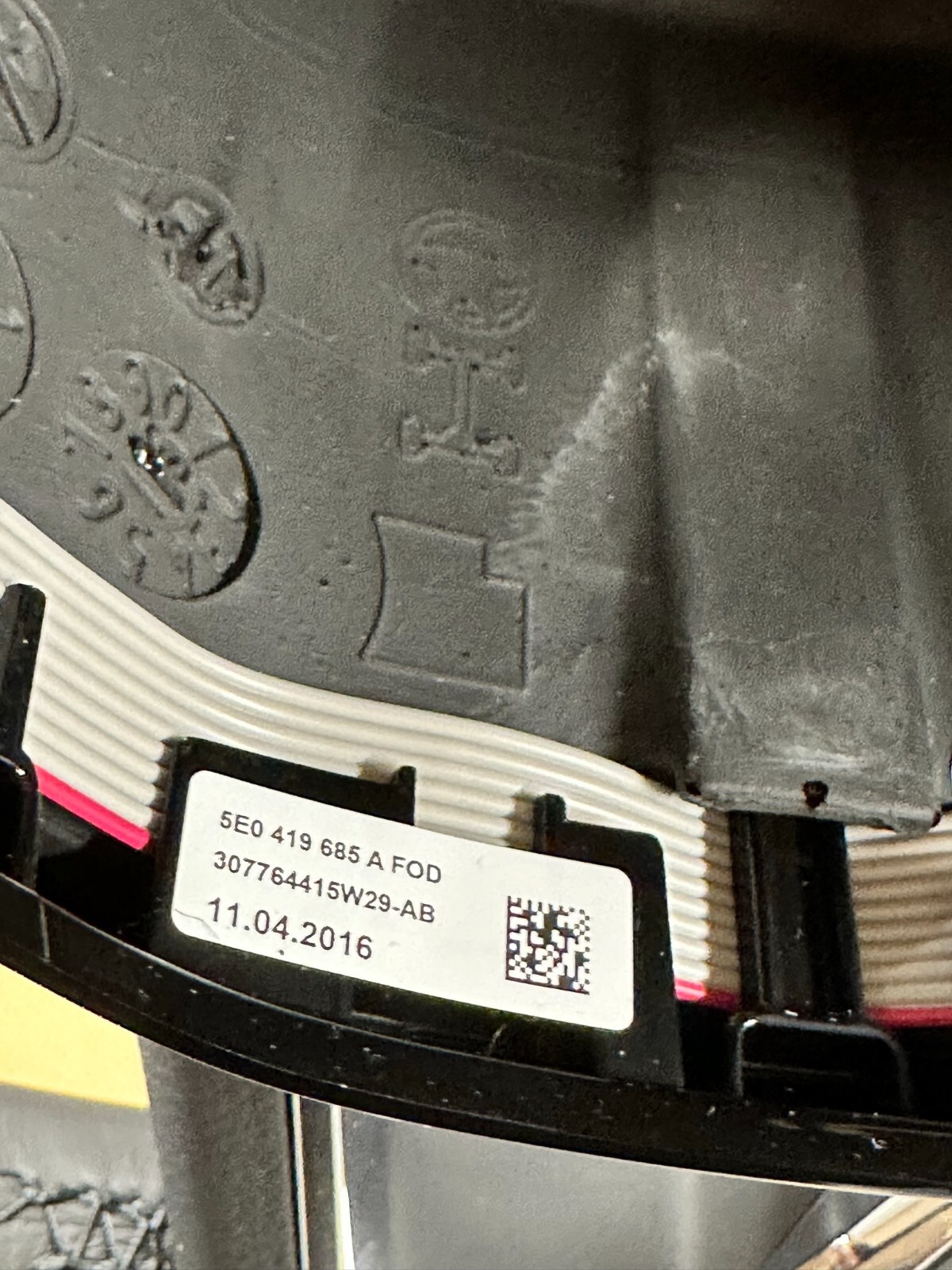 SKODA OCTAVIA III LENKRAD SCHALTWIPPEN MULTFUNKTION LEDER 3V0 ORIG.NEU!! - Obrázek 17