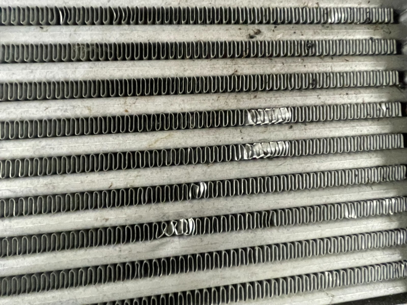 ŠKODA SUPERB VW PASSAT LADELUFT TURBOKÜHLER V6 2.5 TDI RECHTS 3B0145806 ORIG. - Obrázek 16