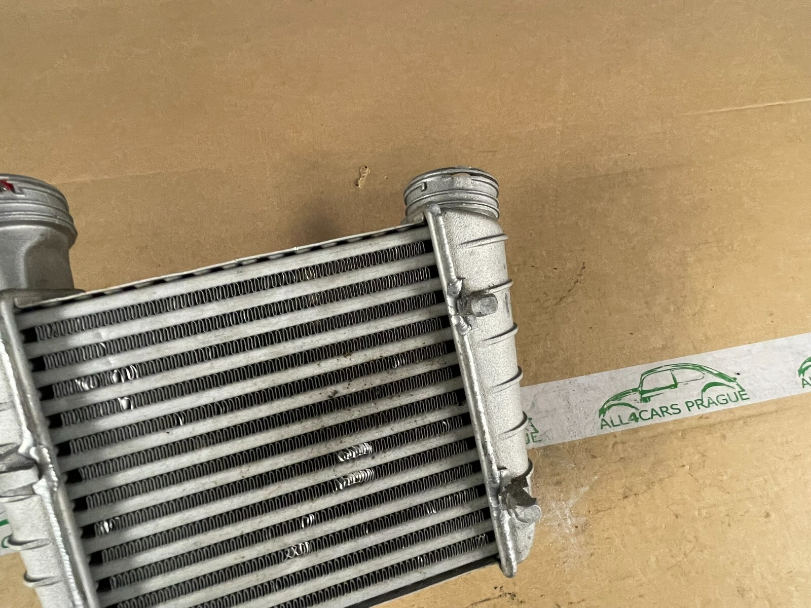 ŠKODA SUPERB VW PASSAT LADELUFT TURBOKÜHLER V6 2.5 TDI RECHTS 3B0145806 ORIG. - Obrázek 17