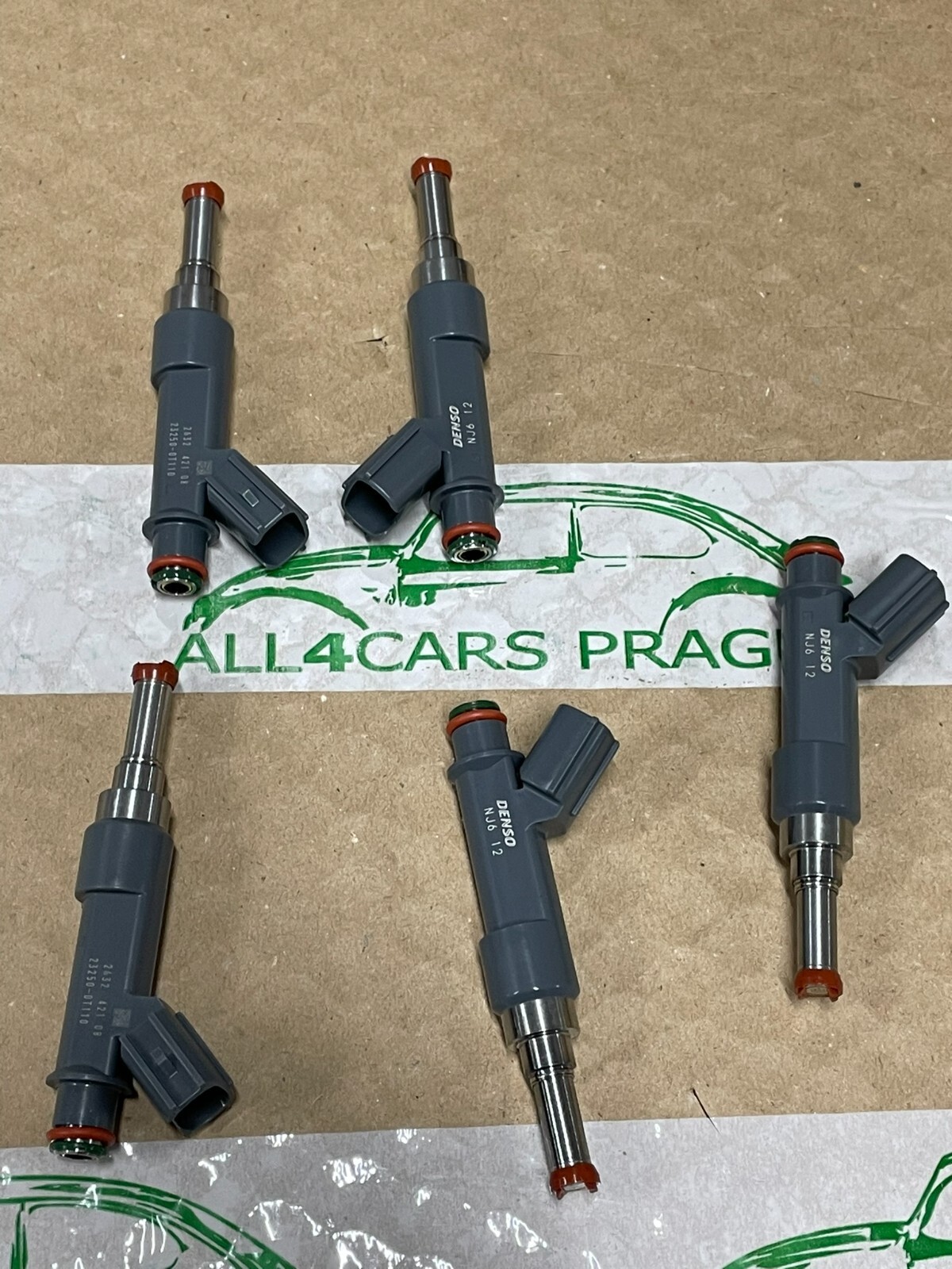 TOYOTA C-HR , COROLLA BENZIN EINSPRITZDÜSE, INJEKTOR 23250-0T110 NJ612 ORIG.NEU - Obrázek 10