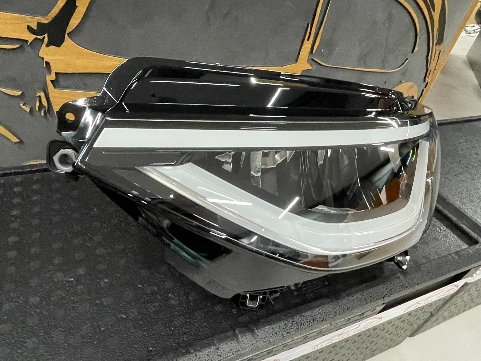 VOLKSWAGEN ID BUZZ LINKS LED-SCHEINWERFER KOMPLET 1T3941005C ORIG. VW NEU TEIL - Obrázek 12