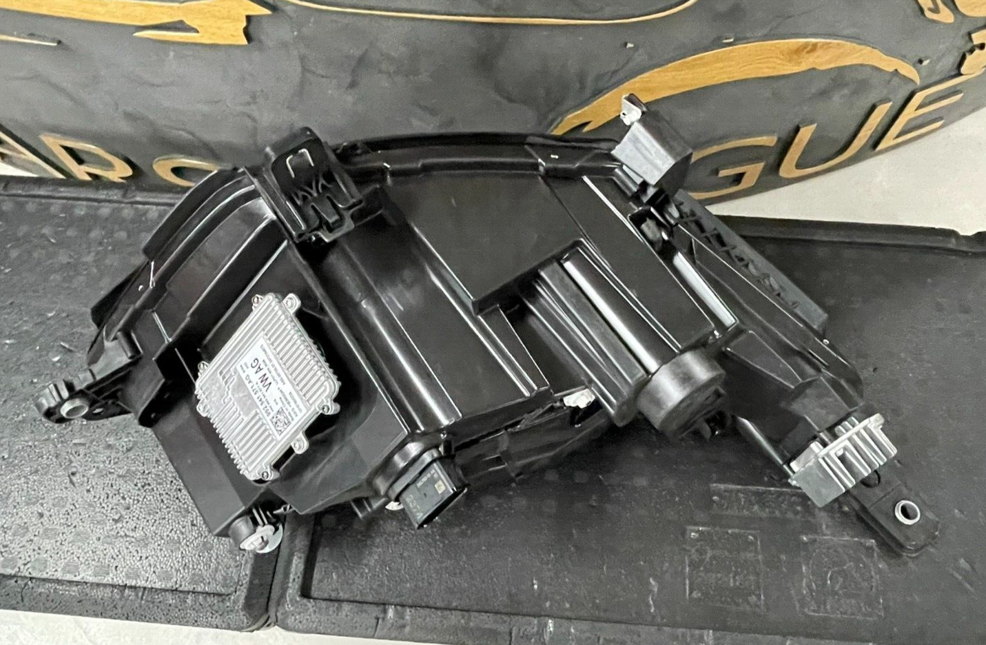 VOLKSWAGEN ID BUZZ LINKS LED-SCHEINWERFER KOMPLET 1T3941005C ORIG. VW NEU TEIL - Obrázek 14