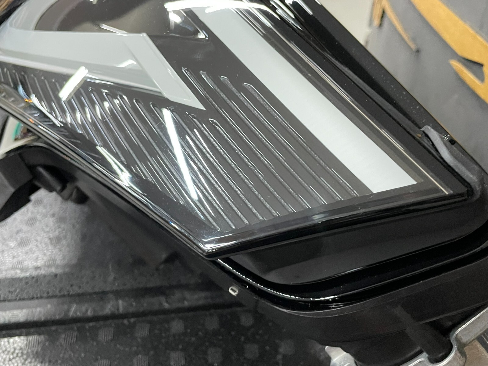 VOLKSWAGEN ID BUZZ LINKS LED-SCHEINWERFER KOMPLET 1T3941005C ORIG. VW NEU TEIL - Obrázek 19