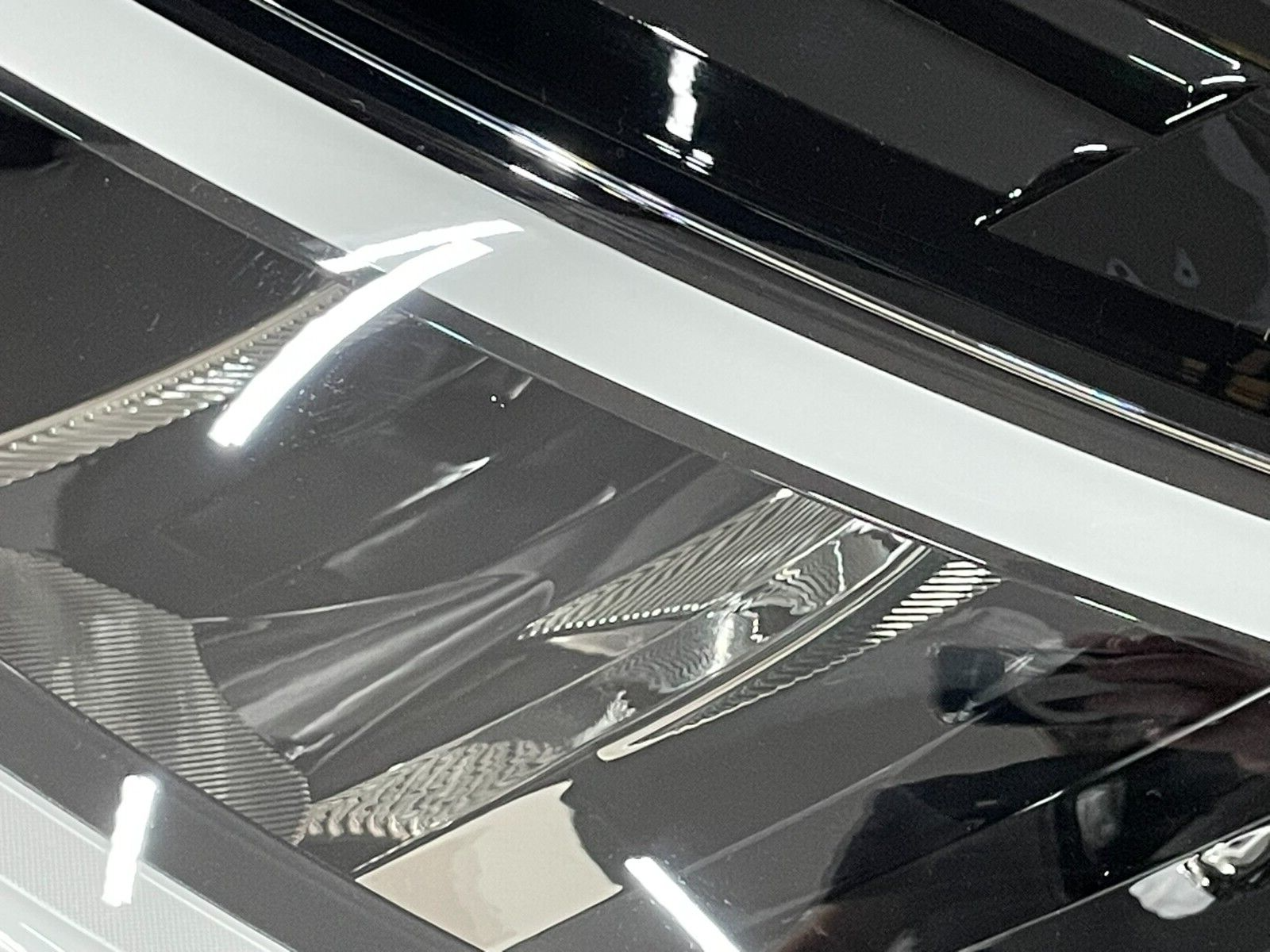 VOLKSWAGEN ID BUZZ LINKS LED-SCHEINWERFER KOMPLET 1T3941005C ORIG. VW NEU TEIL - Obrázek 23