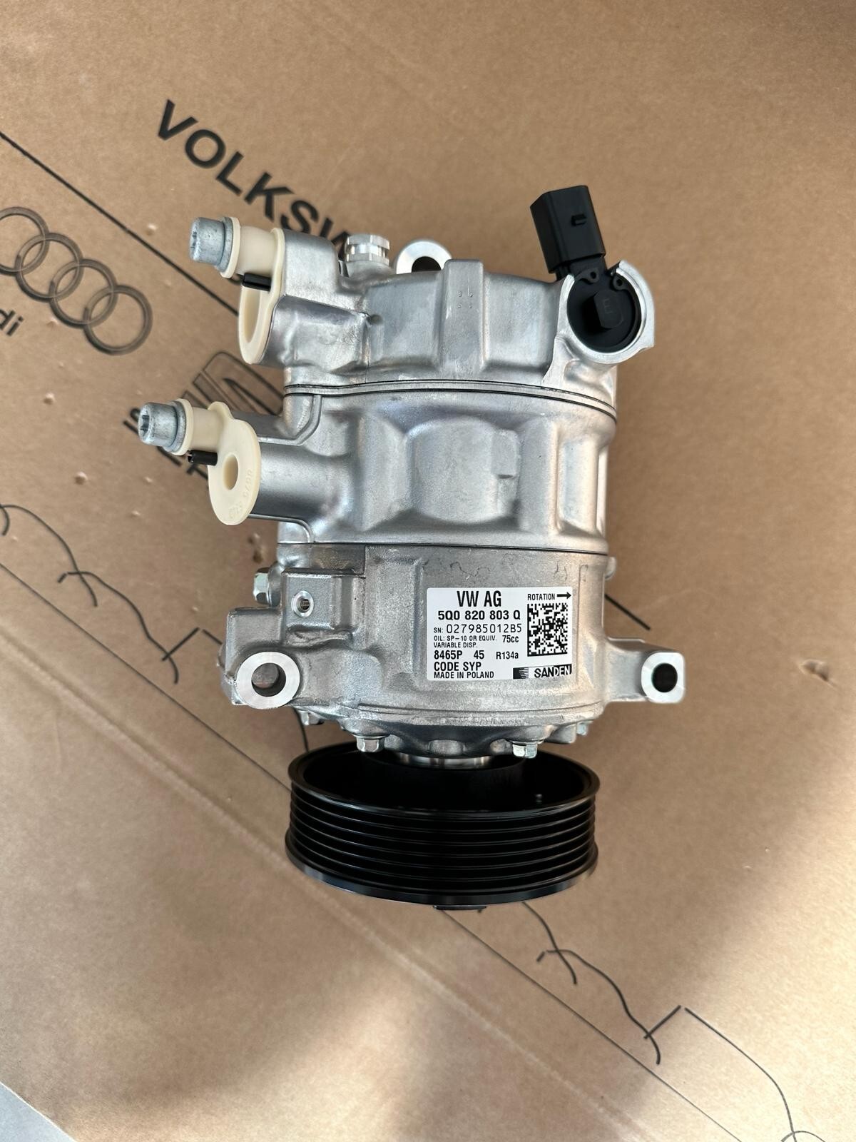 VW AC KLIMAKOMPRESSOR VW SKODA SEAT KLIMAKOMPRESSOR 5Q0820803Q ORIG.NEU TEIL !!! - Obrázek 8