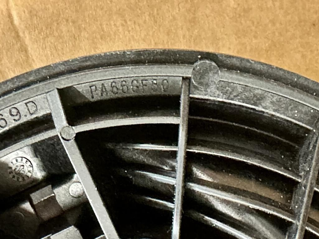 VW BEETLE KÄFER HECKKLAPPE STIEFELDECKEL GRIFF VW LOGO 5C5827469D 5C5 827 469 D - Obrázek 11