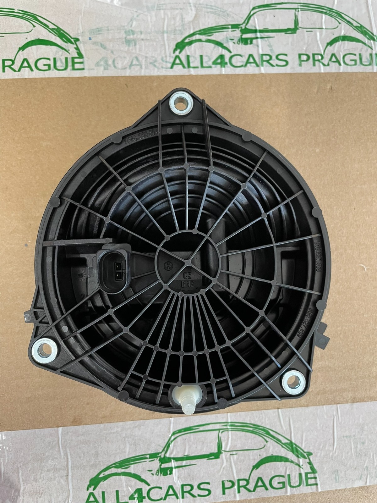 VW PASSAT ARTEON GOLF SPORTSVAN HECKKLAPPENÖFFNER LOGO 510827469 TEST CAR DEMONT - Obrázek 13