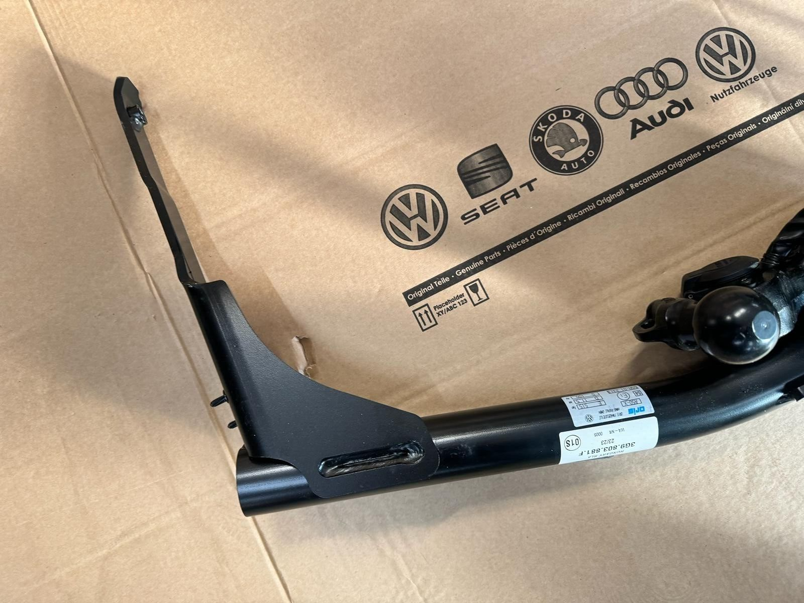 VW PASSAT B8 VARIANT ANHÄNGERKUPPLUNG ELEKTRISCH SCHWENKBAR 3G9803881F NEU ORIG! - Obrázek 9