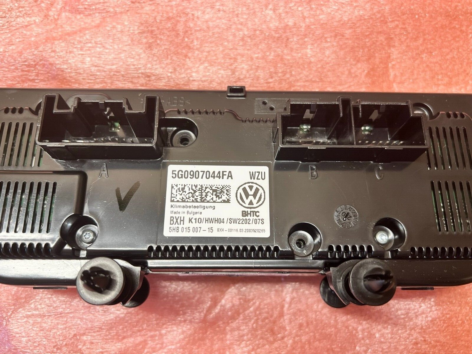 VW PASSAT,ARTEON KLIMABEDIENTEIL SITZ HEIZUNG SITZ BELÜFTUNG 5G0907044FA NEU.ORI - Obrázek 7