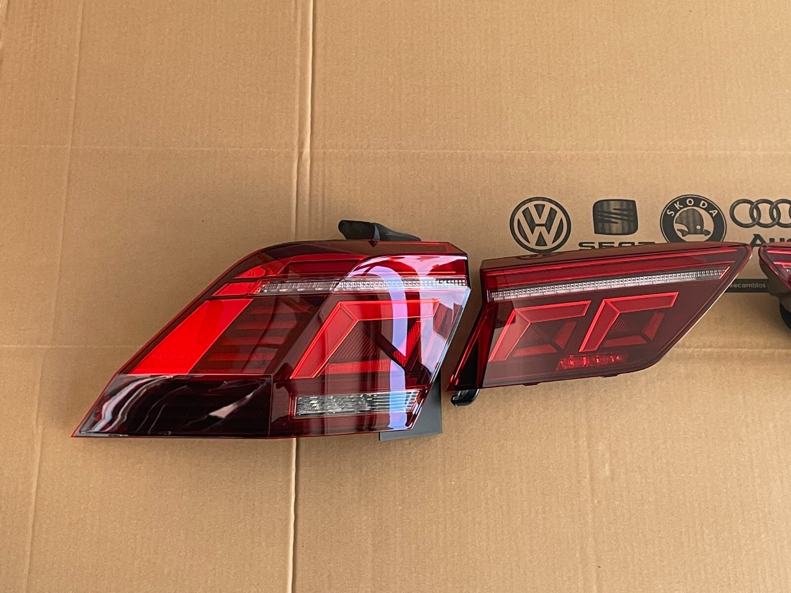 VW TIGUAN 5N HECKLEUCHTEN IQ LED MATRIX KOMPLETE SATZ ORIGINAL VW TEILEN NEU ! - Obrázek 6