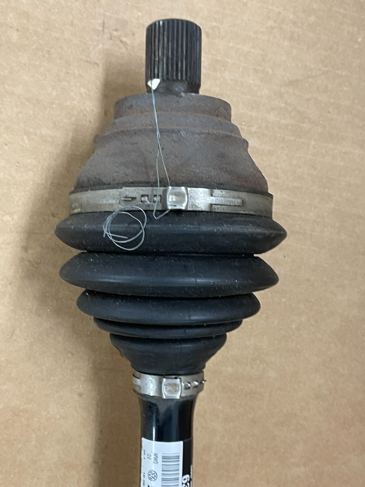 VW TIGUAN AUDI Q3 GELENKWELLE LINKS 5N0407763 = 5N0407761Q Fast Neu Test Car... - Obrázek 6