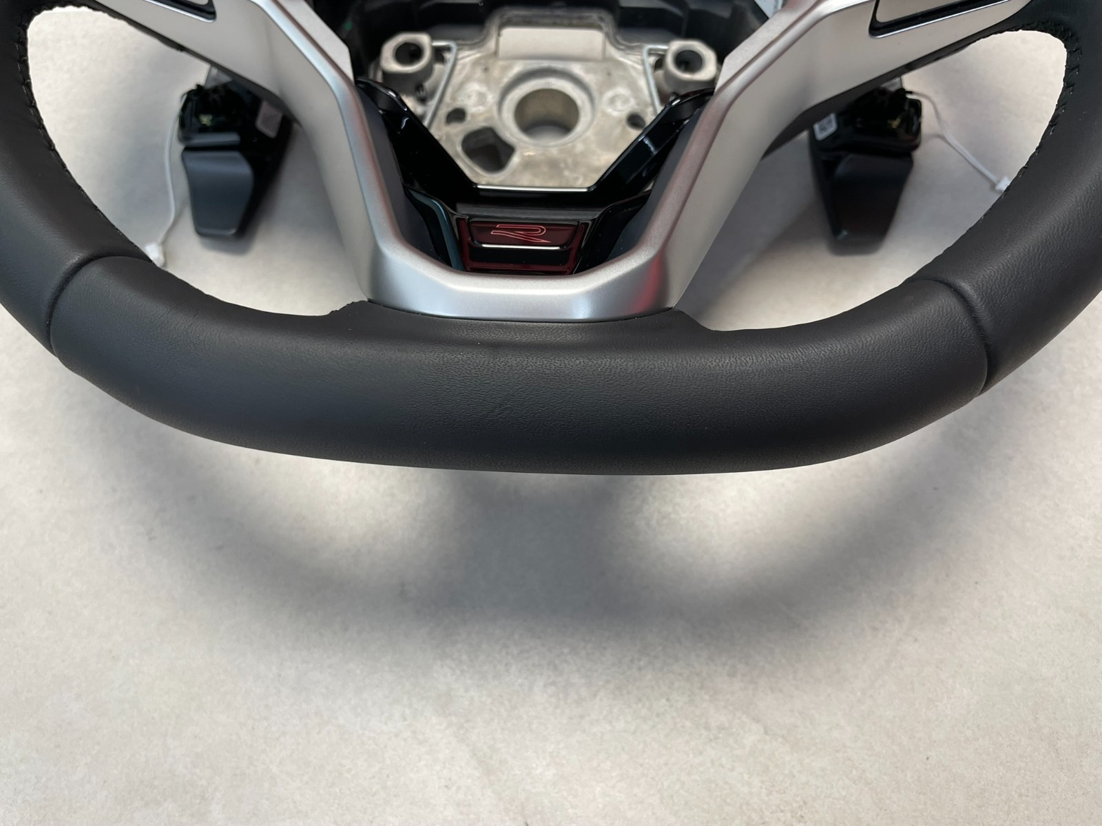 VW TIGUAN GOLF 8 MULTIFUNKTIONSLENKRAD LEDER MIT SCHALTWIPP 5H0419089KN FAST NEU - Obrázek 9