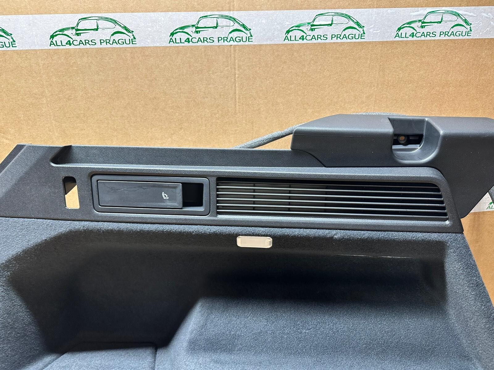 VW TOUAREG 3 KOFFERRAUMVERKLEIDUNG LINKS SOUL 760867037C ORIG.NEU!!! - Obrázek 3