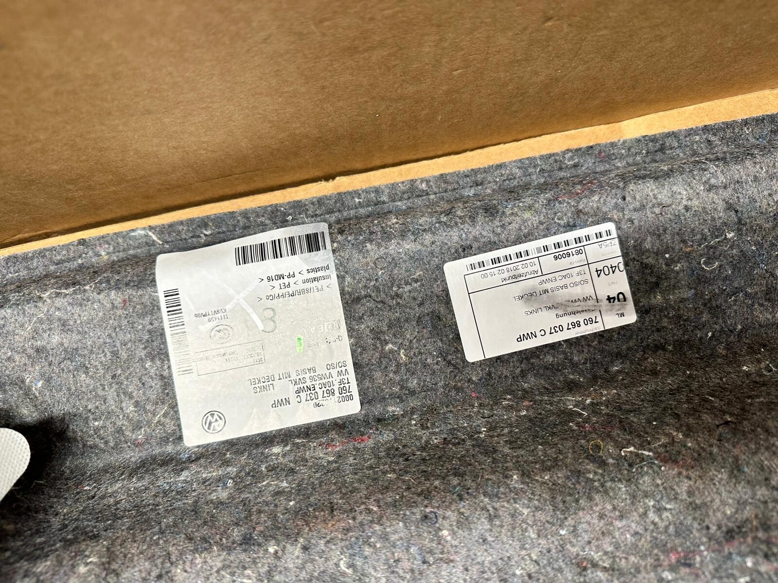 VW TOUAREG 3 KOFFERRAUMVERKLEIDUNG LINKS SOUL 760867037C ORIG.NEU!!! - Obrázek 7