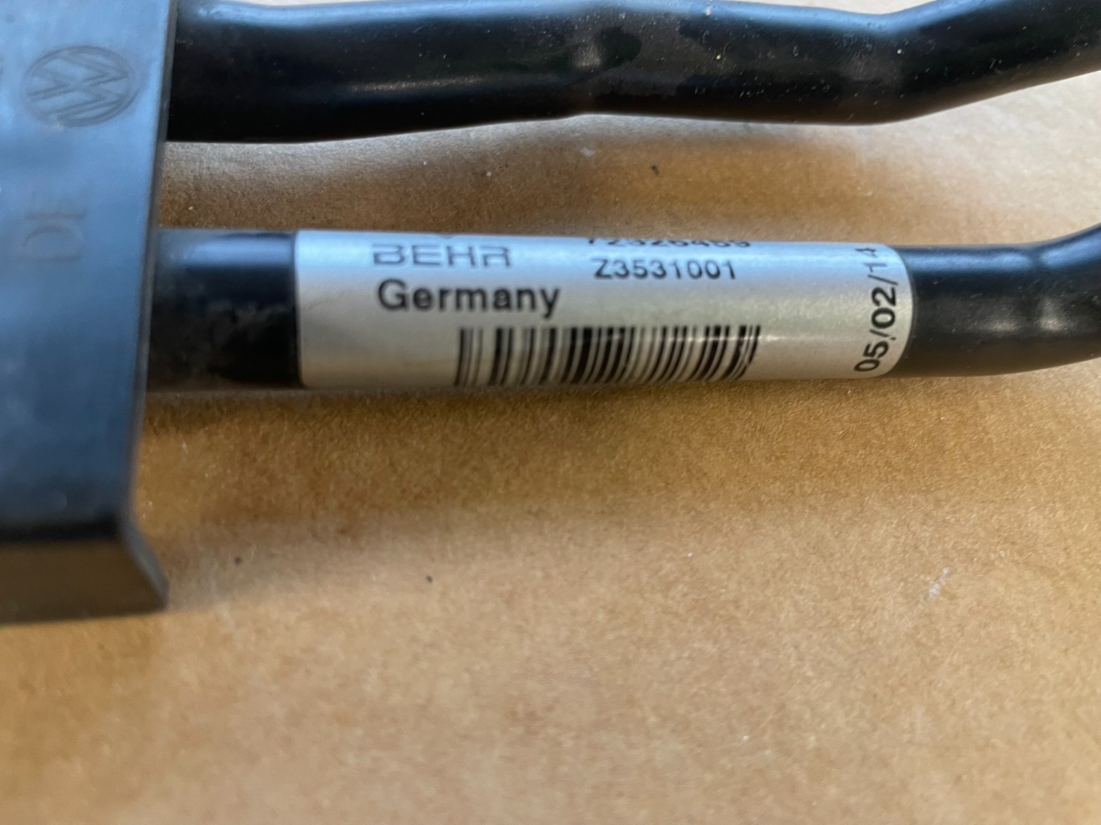 VW TOUAREG 7P ÖL KÜHLER SERVO ÖL KÜHLER 7P5422885A DEMONT VOM TEST WAGEN ORIG VW - Obrázek 13