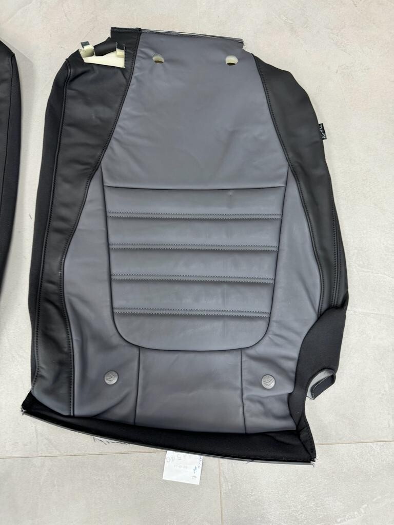 VW TOUAREG 7P SITZ BEZUG GRAU SCHWARZ SPORT LEDER 7P6885805BF - 7P6885806BF NEU - Obrázek 4