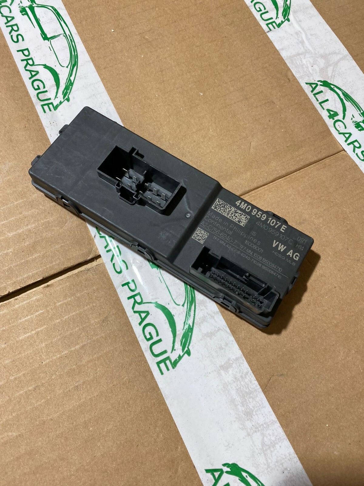 VW TOUAREG III STEUERGERÄT FÜR HECKKLAPPE KOMFORTÖFFNUNG 4M0959107E ORIG. NEU