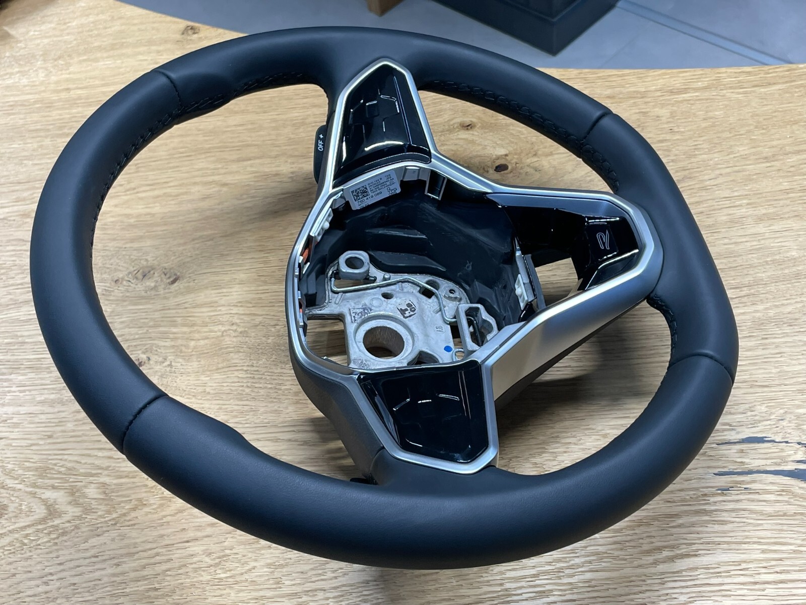 VW TOUAREG MULTIFUNKTIONS LEDER LENKRAD SPORT "R" 760419089Q FAST NEU TEST CAR - Obrázek 11