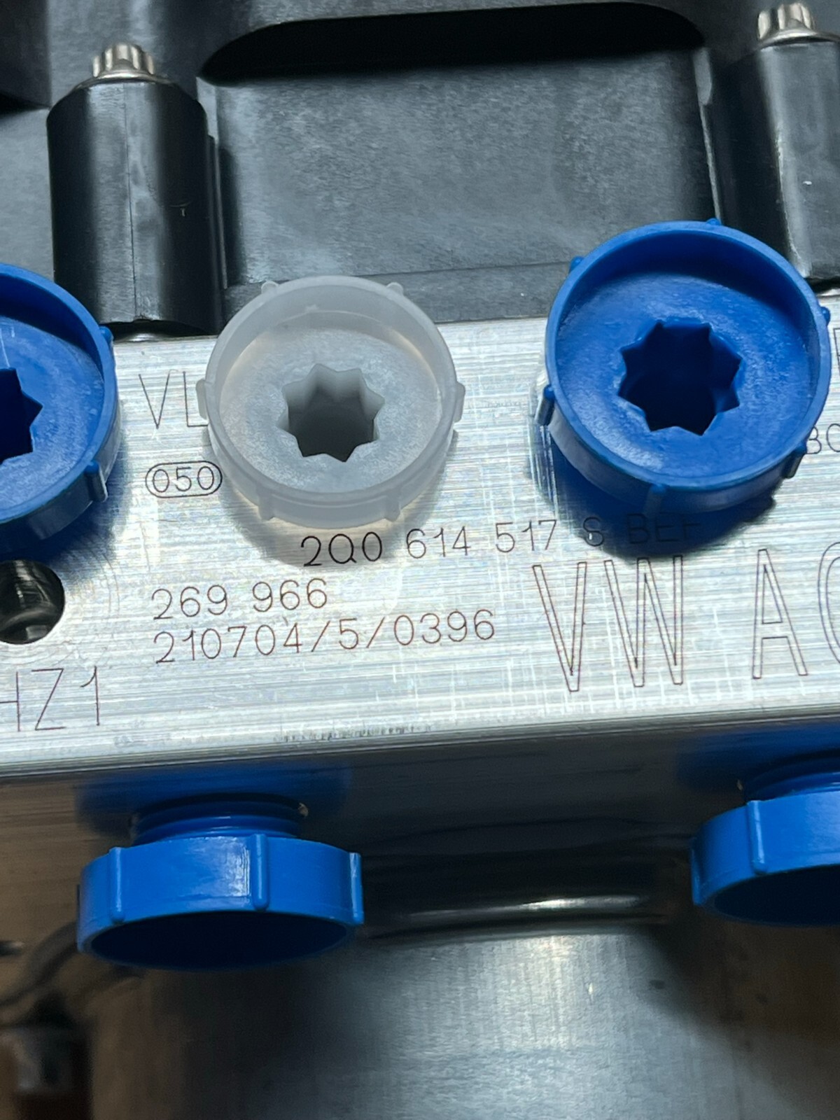 WV, AUDI, SKODA, SEAT ABS-STEUERGERÄT ESP 2Q0614517S 2Q0614517AE ORIG. NEU!!! - Obrázek 6