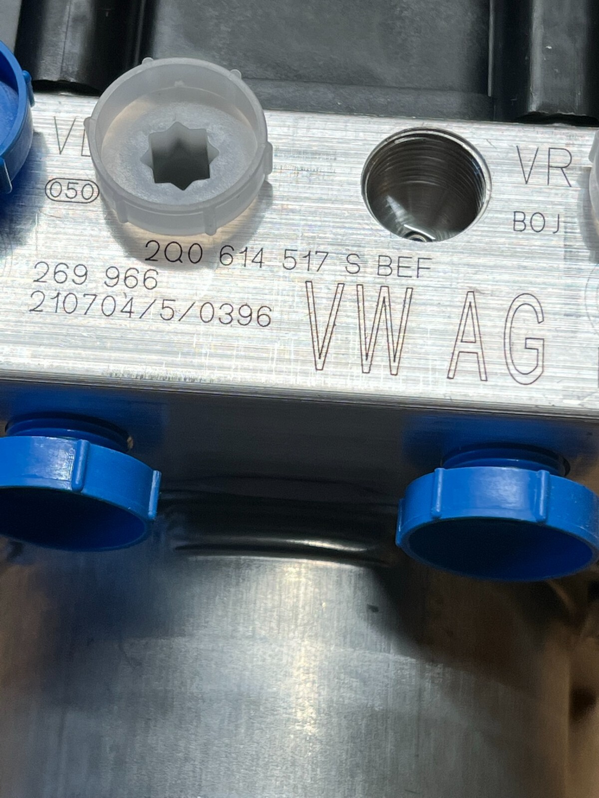 WV, AUDI, SKODA, SEAT ABS-STEUERGERÄT ESP 2Q0614517S 2Q0614517AE ORIG. NEU!!! - Obrázek 7