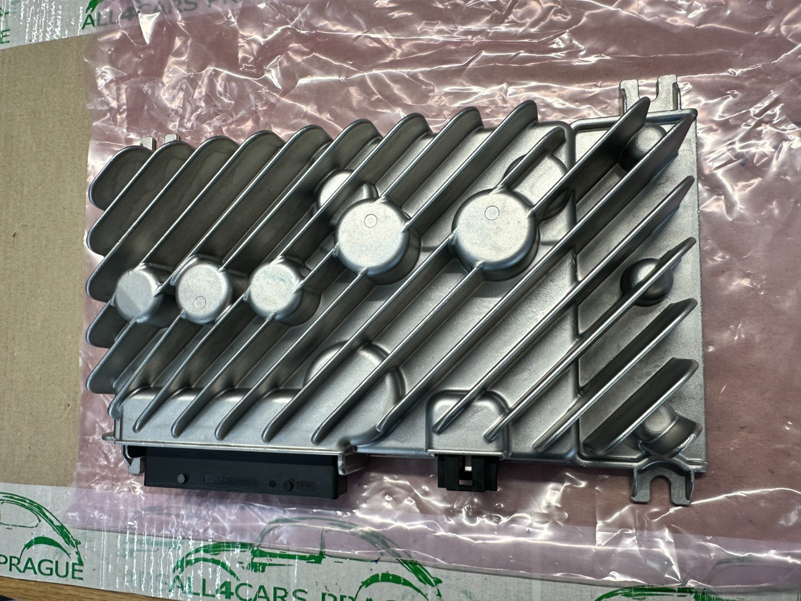 3G0035466J VW ŠKODA AUDIO VERSTÄRKER AUDIO AMPLIFIER 3G0035466J ORIG.NEU TEIL ! - Obrázek 8