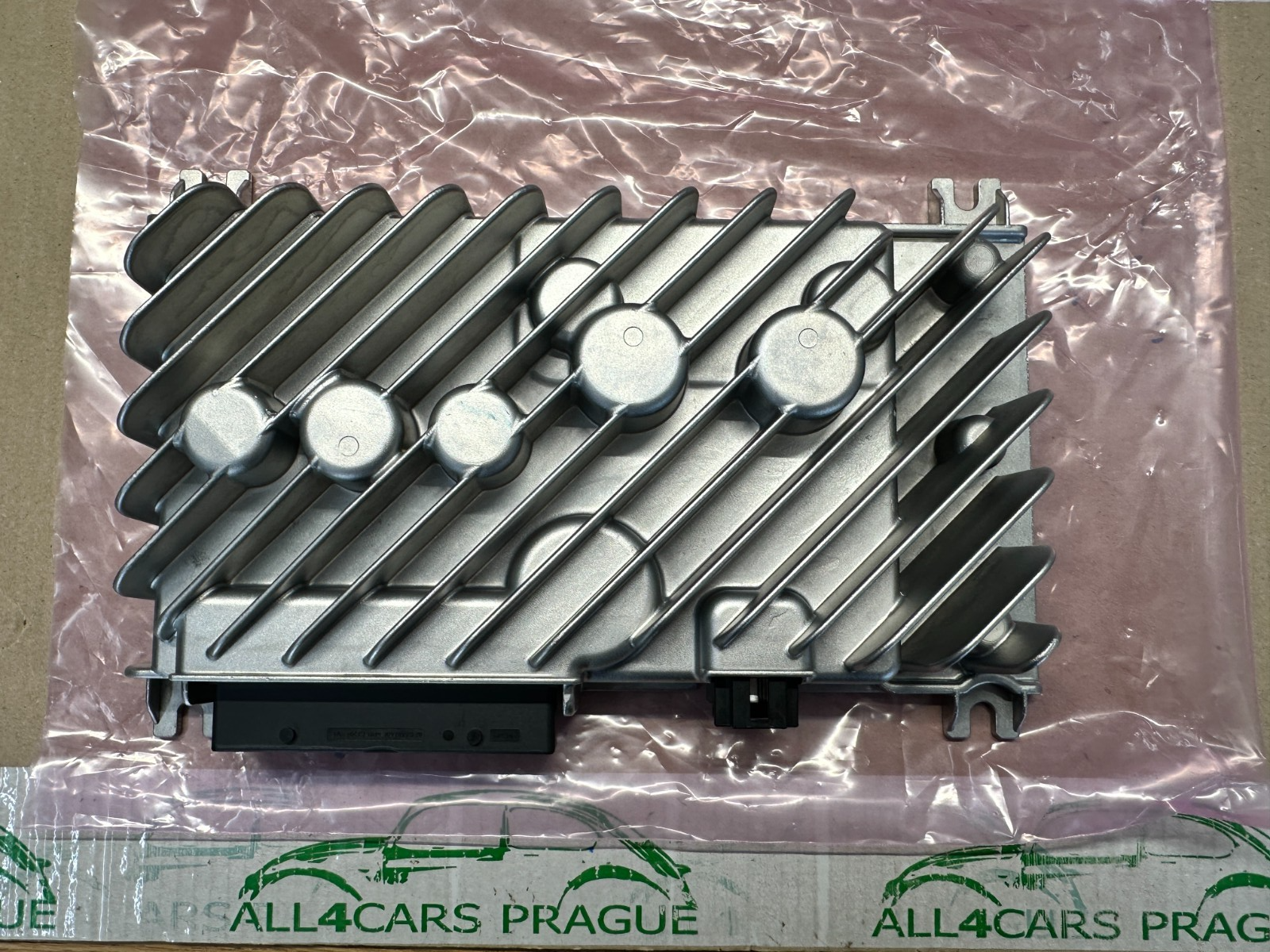 3G0035466J VW ŠKODA AUDIO VERSTÄRKER AUDIO AMPLIFIER 3G0035466J ORIG.NEU TEIL !