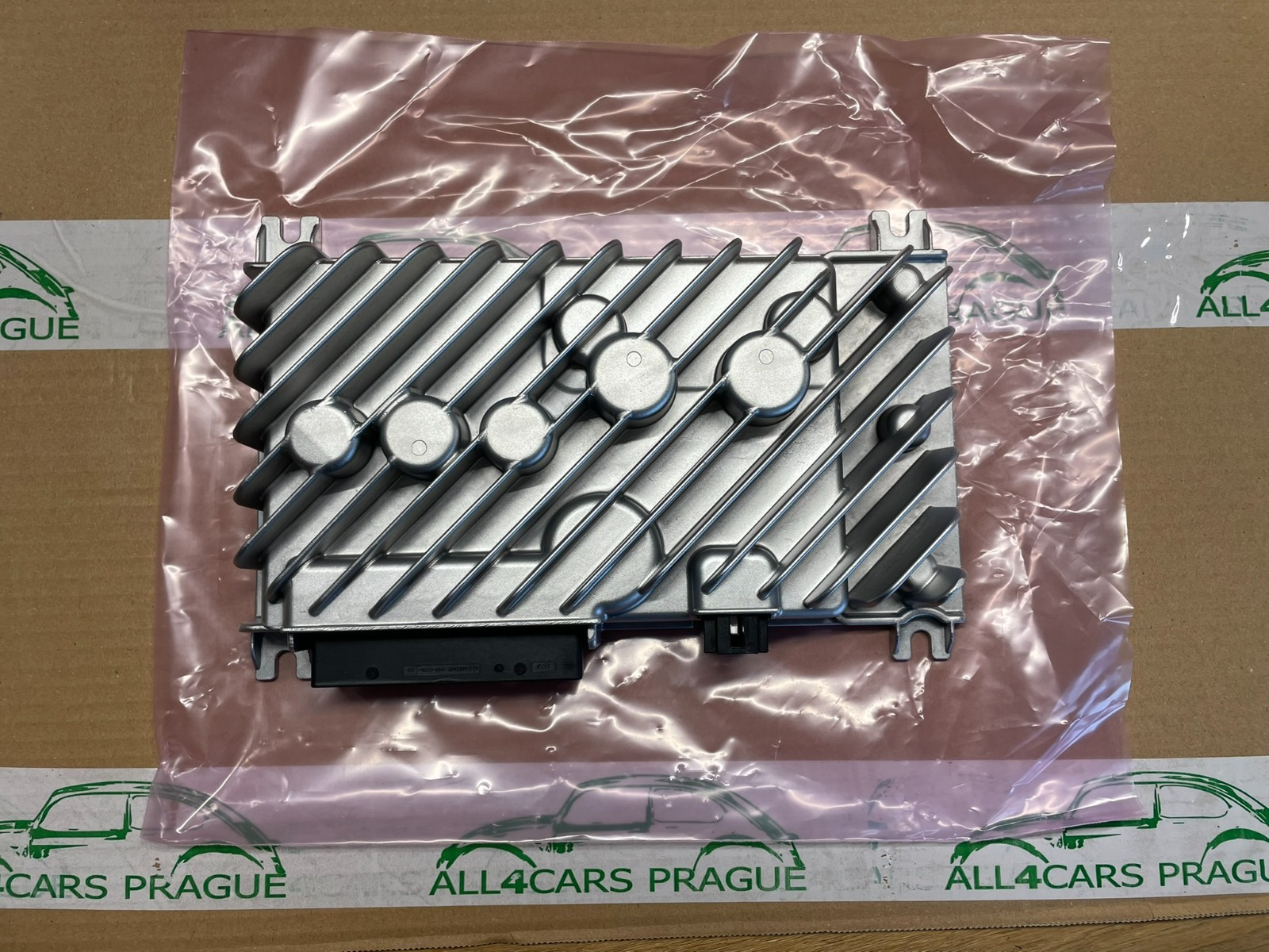 3G0035466J VW ŠKODA AUDIO VERSTÄRKER AUDIO AMPLIFIER 3G0035466J ORIG.NEU TEIL !