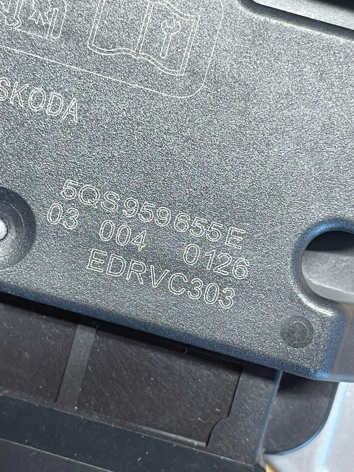 5QS959655E AUDI VW ŠKODA SEAT CUPRA STEUERGERÄT FÜR AIRBAG 5QS959655E ORIG.NEU ! - Obrázek 4