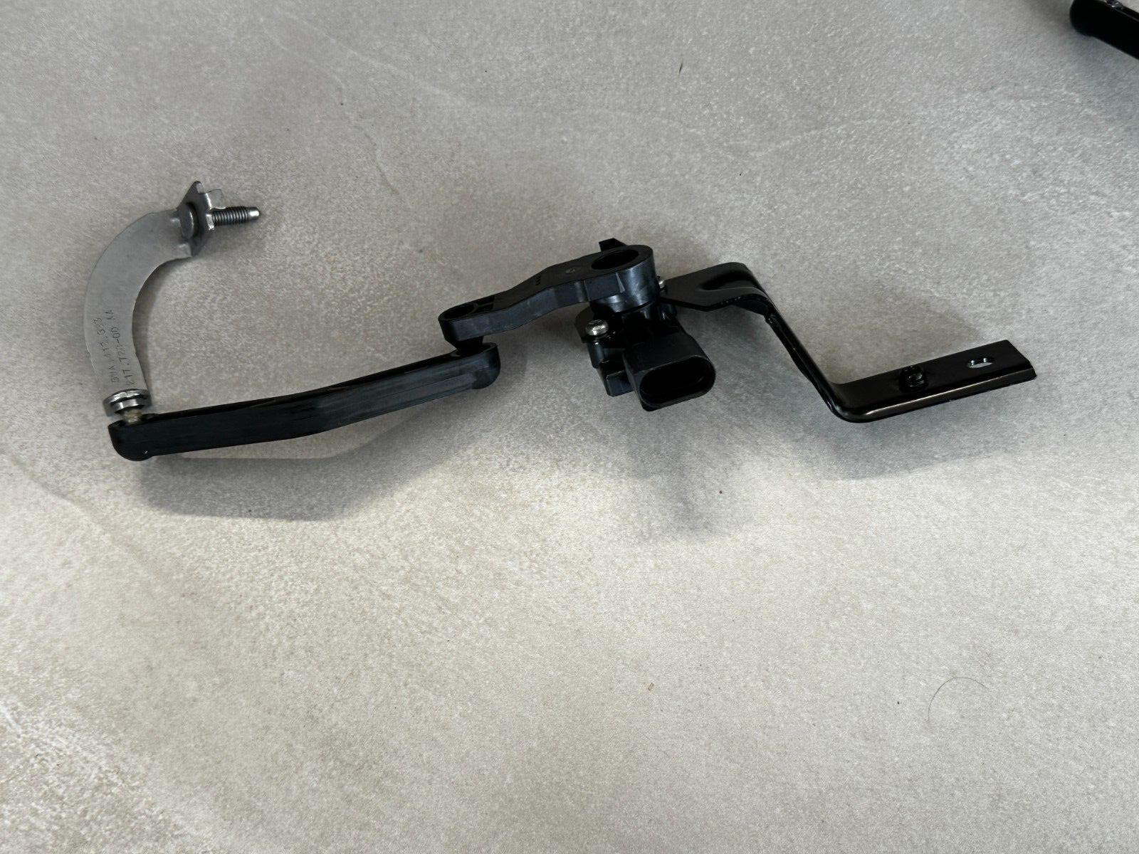 5WA412521D AUDI VW SKODA SEAT NIVEAUSENSOR MIT GESTÄNGE LINKS 5WA412521D ORG.NEU - Obrázek 18