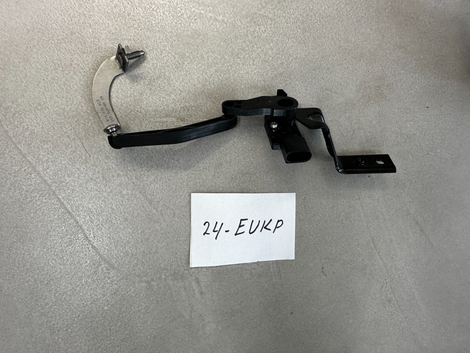 5WA412521D AUDI VW SKODA SEAT NIVEAUSENSOR MIT GESTÄNGE LINKS 5WA412521D ORG.NEU - Obrázek 22