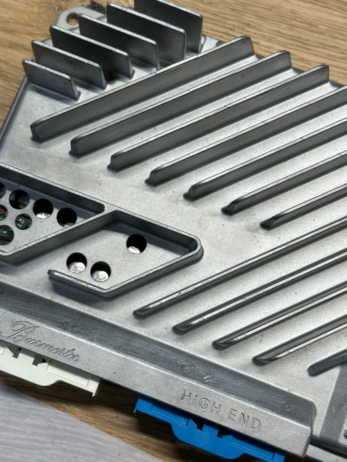 A0009007439 MERCEDES-BENZ W192 W223 W232 VERSTARKER BURMESTER A0009007439 - Obrázek 6