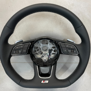 AUDI A3 S3 8Y LENKRAD SPORT ABGEFLACHT GELOCHT SCHALTWIPPEN 8Y0419091Q  ORIG NEU