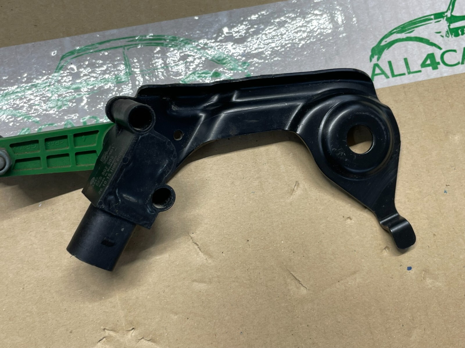 AUDI A4 A5 NIVEAUSENSOR LEUCHTWEITENREGELUNG HINTEN LINKS 8K0941309D + 8K0907503 - Obrázek 9