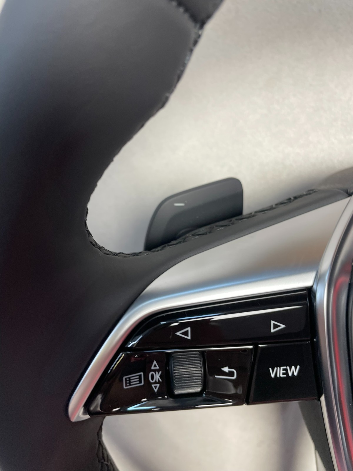 AUDI A6 A7 C8 4K AUDI SPORT LEDER LENKRAD PADELS FAST NEU KM STAND NUR 2500 KM - Obrázek 19