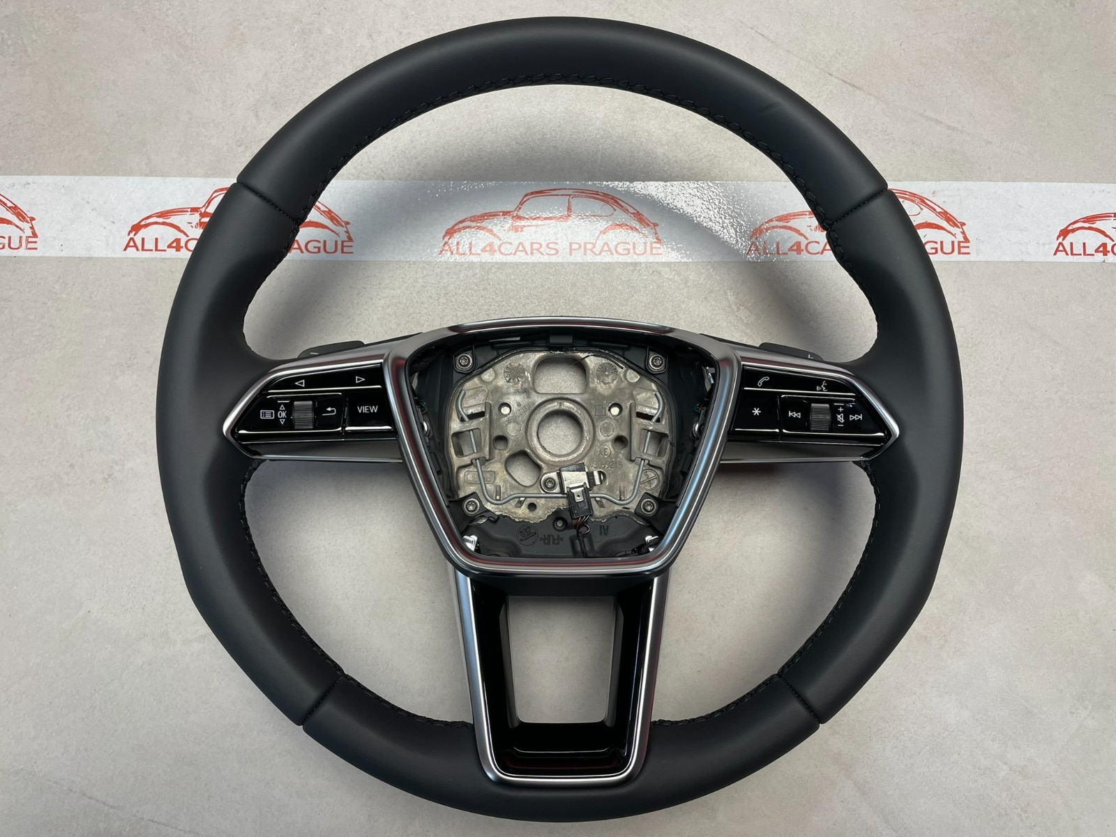 AUDI A6 A7 C8 4K AUDI SPORT LEDER LENKRAD PADELS FAST NEU KM STAND NUR 2500 KM