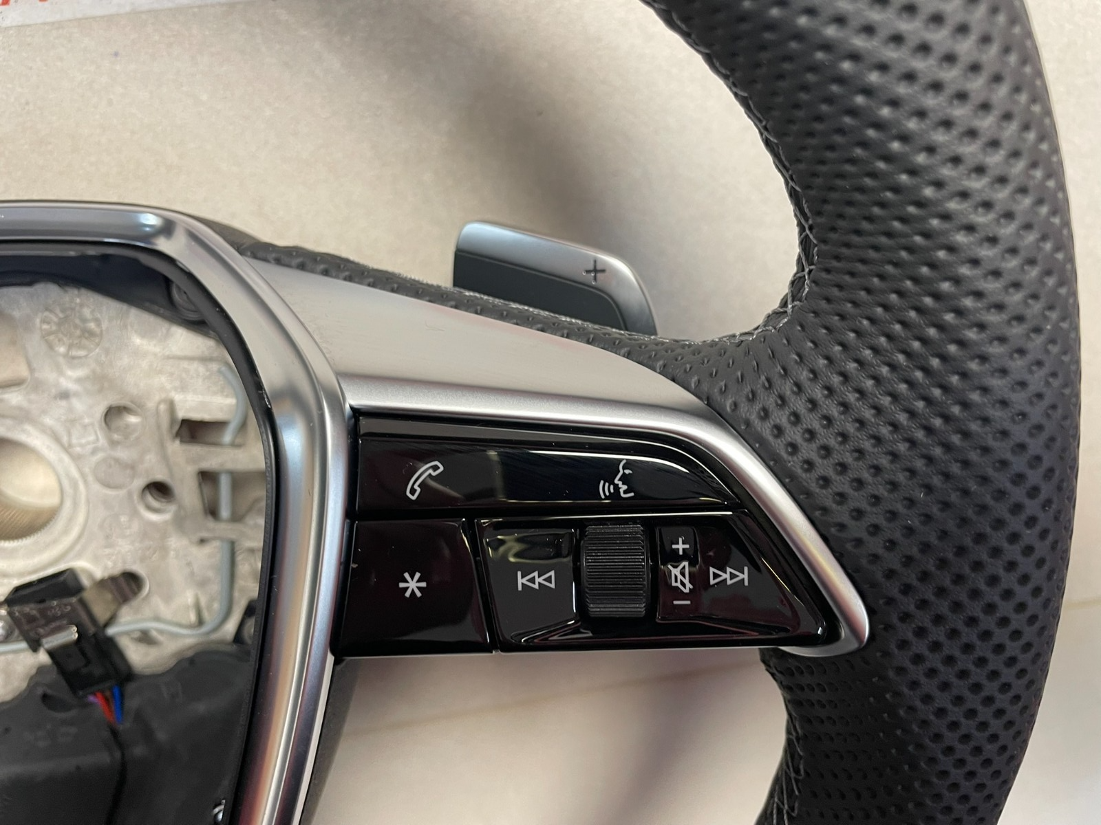 AUDI A6, AUDI A7, AUDI A8 AUDI LENKRAD SPORT S MIT PADDELS 4K0419091BB ORIG.NEU - Obrázek 8