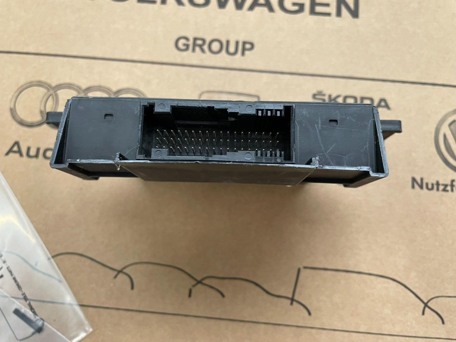 AUDI A6,A7,A8 VW.. DIAGNOSE-INTERFACE FÜR DATENBUS (GATEWAY) 4N2907468K ORIGINAL - Obrázek 13