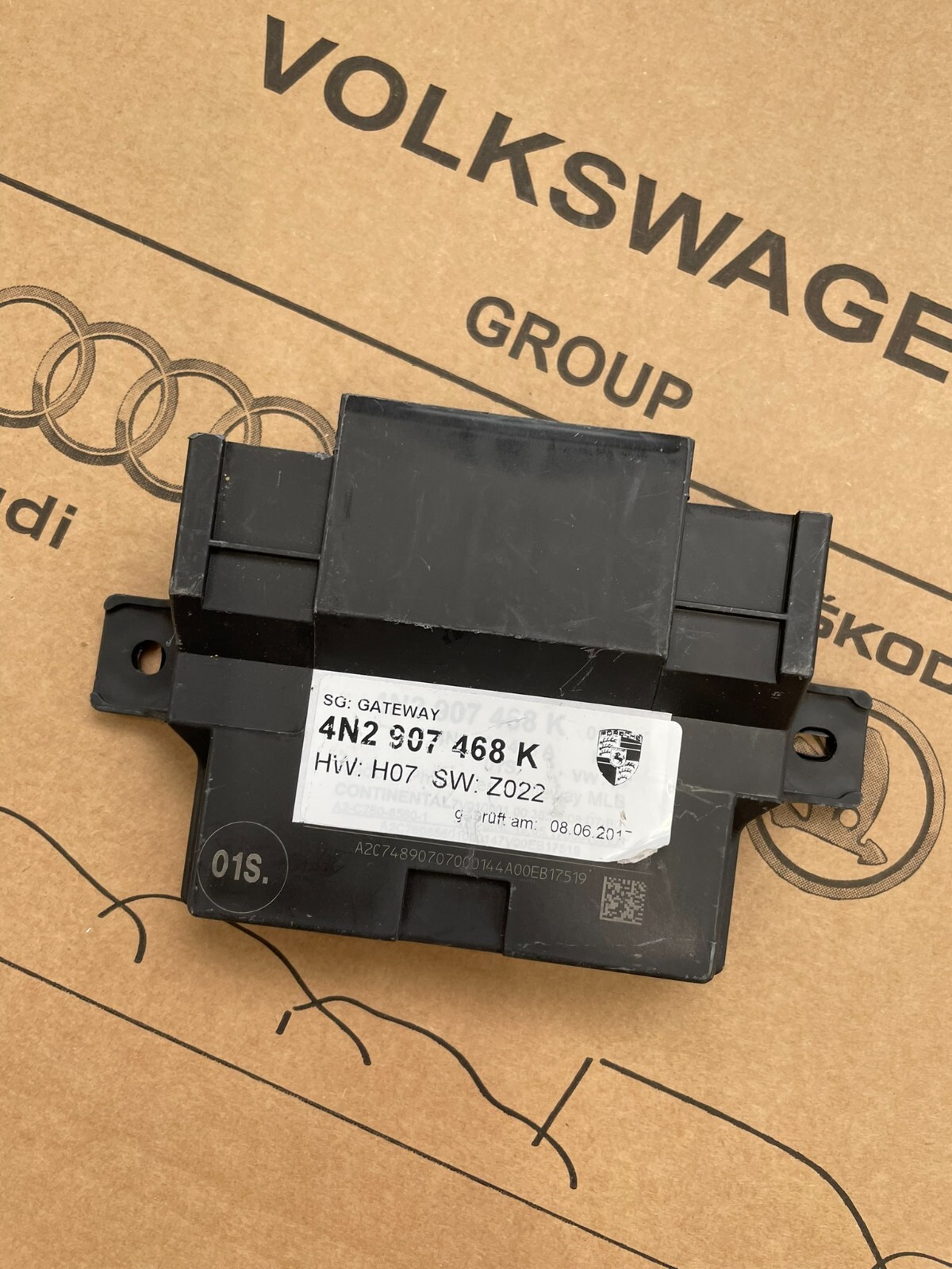 AUDI A6,A7,A8 VW.. DIAGNOSE-INTERFACE FÜR DATENBUS (GATEWAY) 4N2907468K ORIGINAL